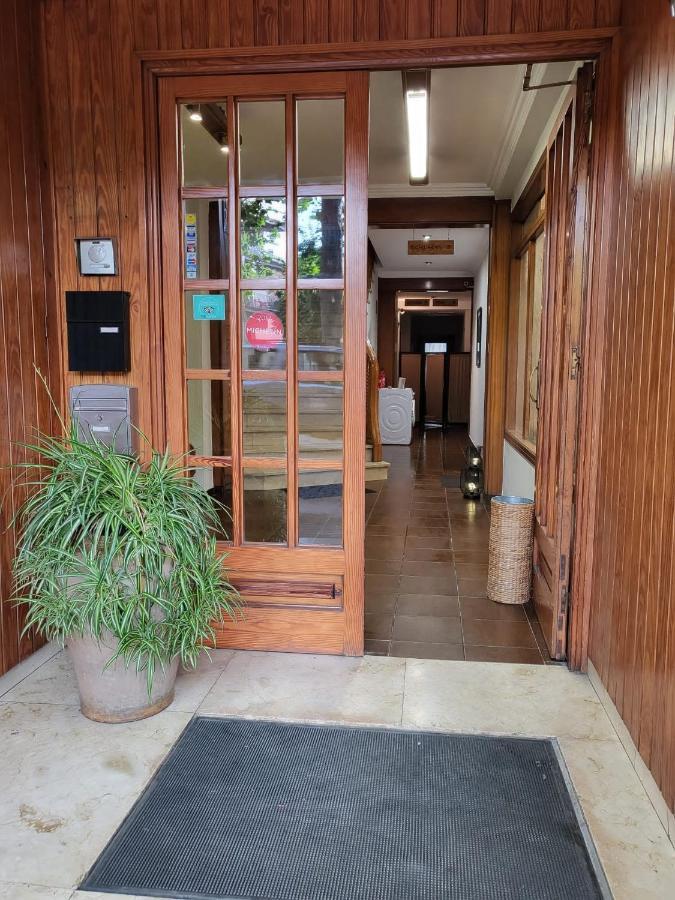 Hostal Torras Sant Hilari Sacalm Extérieur photo
